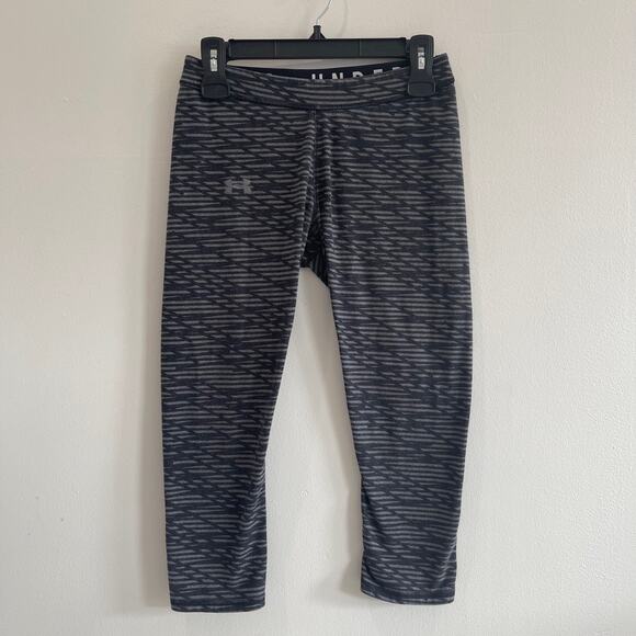 Women's Medium Under Armour Capri Length Workout leggings - Picture 1 of 3